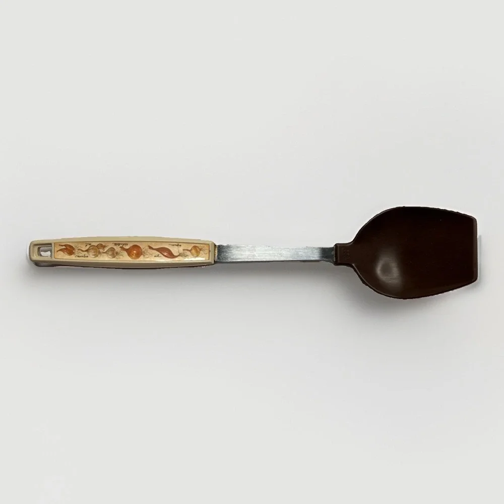 Vintage EKCO USA Brown Serving Spoon Vegetable Onion Handle Retro Kitchen